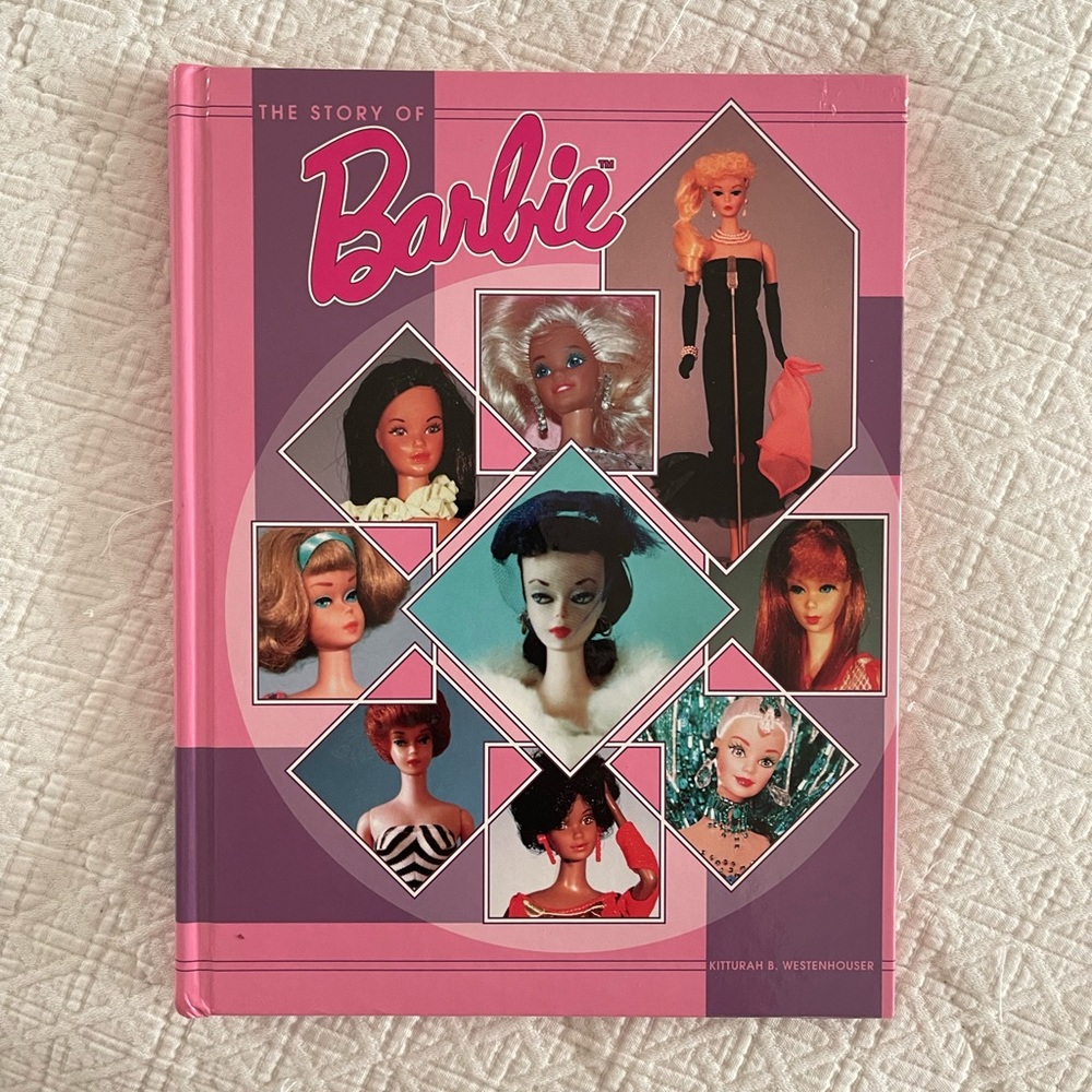 Barbie Hardcover coffee-table book The Story Of Barbie *mint condition*